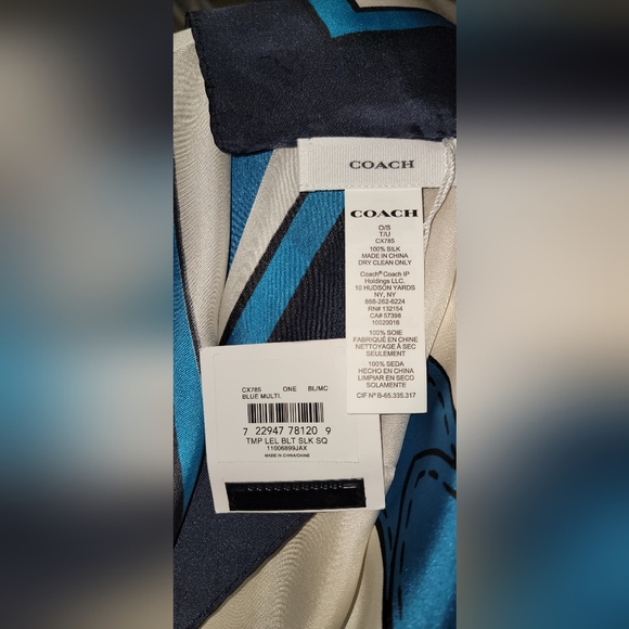 COACH Women's Trompe L'Oeil Belt Print Silk Square Scarf. - Picture 6 of 8